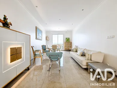 Appartement à Nice (06200)
