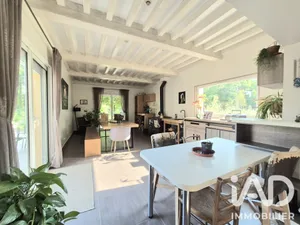 Maison de campagne à Grézolles (42260)