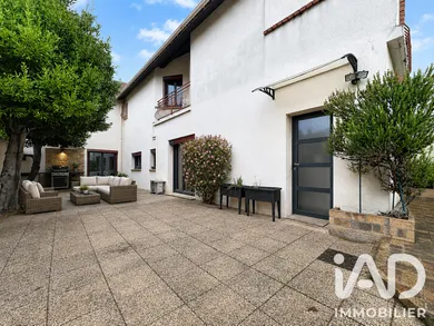 House in Colombes (92700)