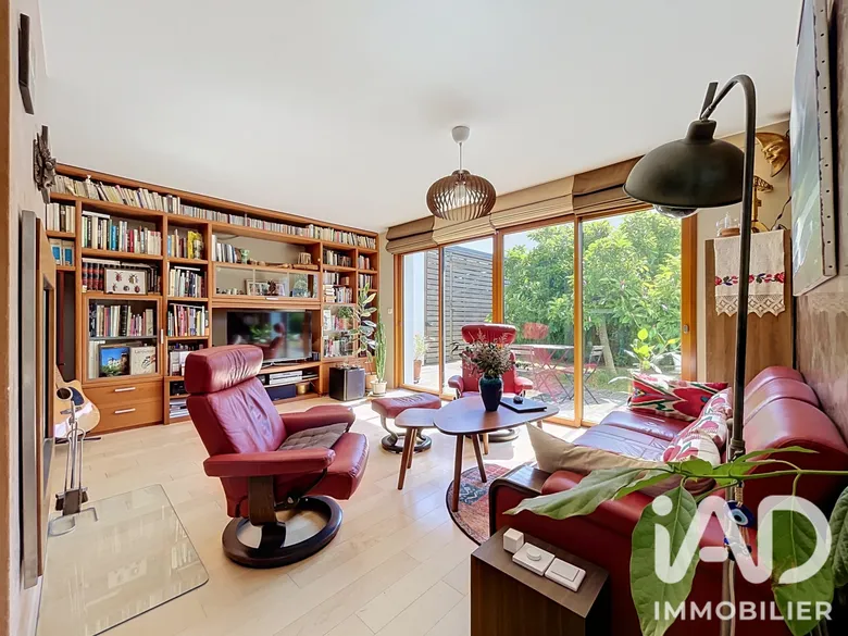 Maison 11 pièces 246 m² · à Orvault · 246 m² · 715 000 €