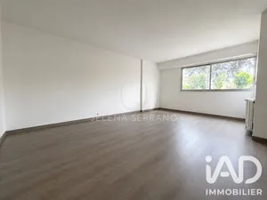 Apartment in Beauchamp (95250)