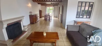 House in Cours (69470)