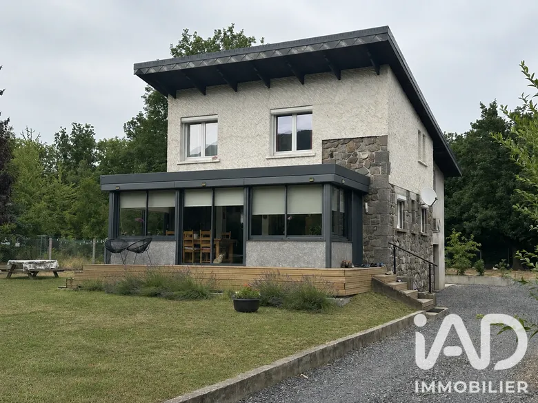 Maison 5 pièces 122 m² · à Saint-Diéry · 122 m² · 268 000 €