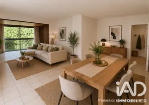 Apartment in Le Chesnay (78150)