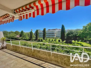 Appartement à Saint-Tropez (83990)