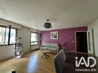 Apartment in Rueil-Malmaison (92500)