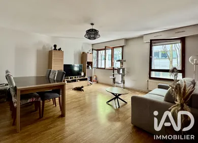 Apartment in Rueil-Malmaison (92500)