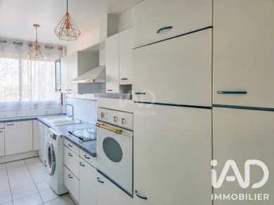 Apartment in Créteil (94000)