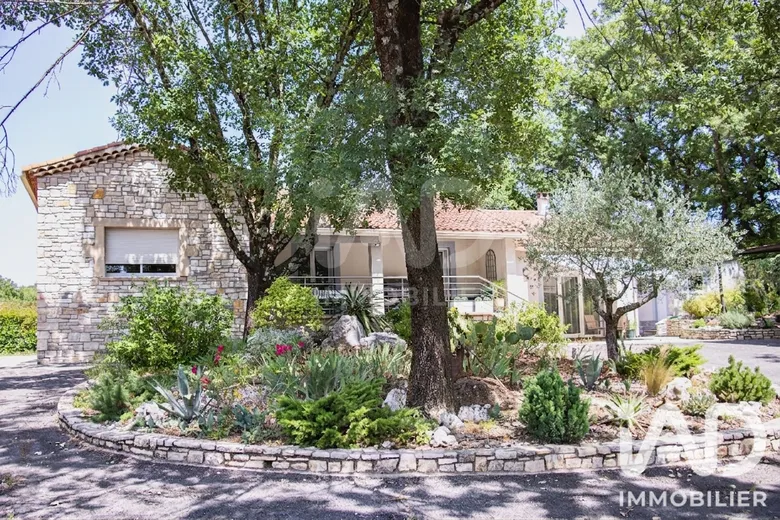 Maison 6 pièces 155 m² · à Méjannes-lès-Alès · 155 m² · 359 000 €