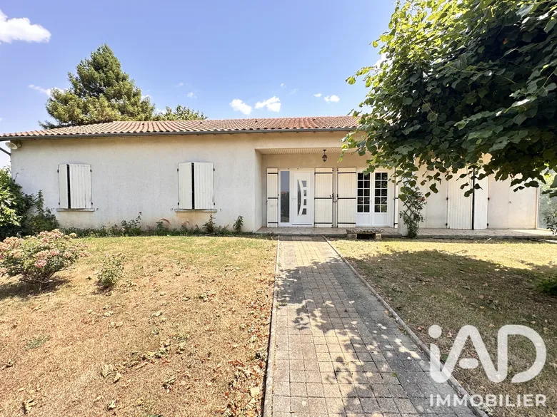 Maison 5 pièces 140 m² · à Chaunay · 140 m² · 195 000 €