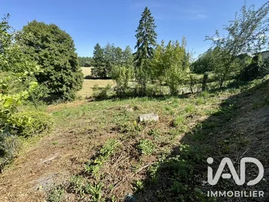 Building plot in Challerange (08400)