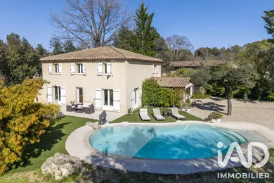 Maison à Roquefort-les-Pins (06330)
