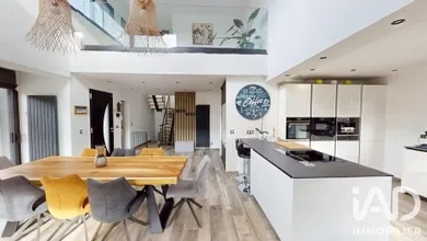 Maison d'architecte à Limoges-Fourches (77550)