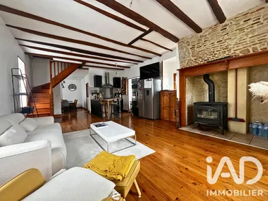Maison de village à Puybrun (46130)