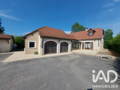 Maison à Dompierre-sur-Mont (39270)