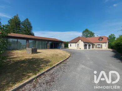 Maison à Dompierre-sur-Mont (39270)