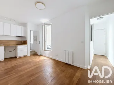 Studio à Paris (75011)