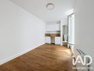 Studio à Paris (75011)