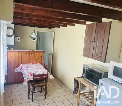 Maison à Saint-Victor (03410)