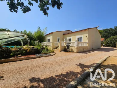 Maison traditionnelle à Le Cannet-des-Maures (83340)