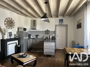 Commercial in Jarzé (49140)