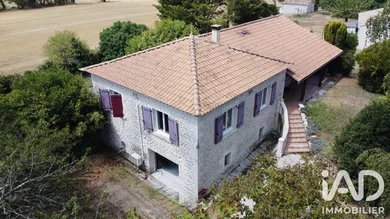 Maison à Fouquebrune (16410)