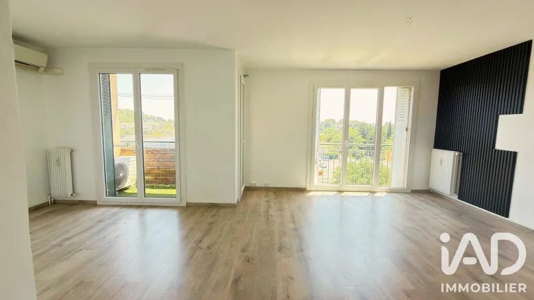 Appartement 3 pièces 67 m² · à Salon-de-Provence · 67,2 m² · 155 000 €