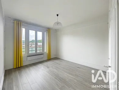 Appartement à Chaville (92370)