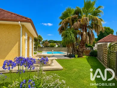 Maison à Mont (64300)