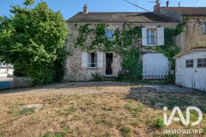 Maison de ville à Saint-Rémy-de-la-Vanne (77320)