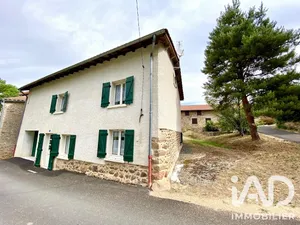 Village house in Dore-l'Église (63220)