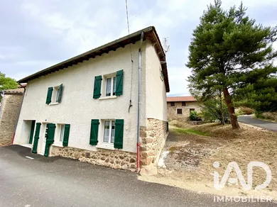 Village house in Dore-l'Église (63220)