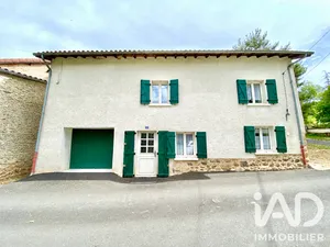 Maison de village à Dore-l'Église (63220)