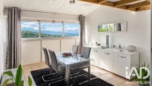 Apartment in L'Étang-Salé (97427)