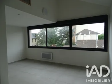 Duplex à Saint-Maur-des-Fossés (94210)