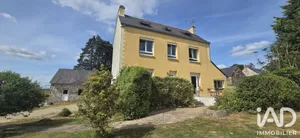 Maison de campagne à Coray (29370)