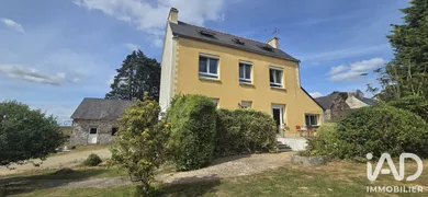 Maison de campagne à Coray (29370)
