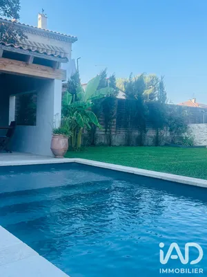 House in Le Pontet (84130)