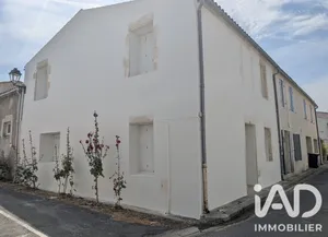 Maison à Esnandes (17137)