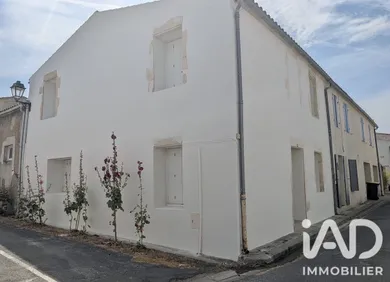House in Esnandes (17137)