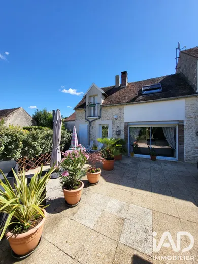 Maison à Poligny (77167)