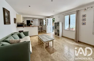 Village house in La Garde-Freinet (83680)