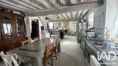 Maison de ville à Château-Landon (77570)