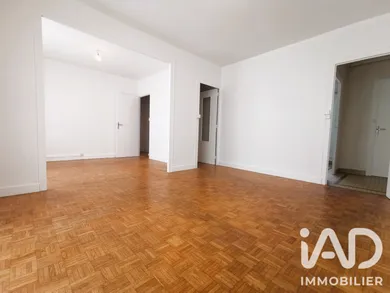 Appartement à La Roche-sur-Yon (85000)