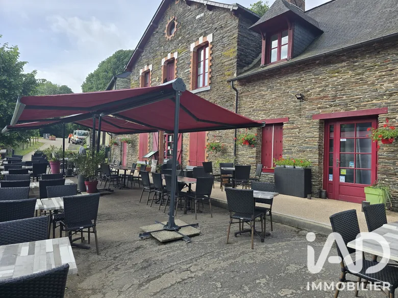 Alimentation​ à Moisdon-la-Rivière (44520) · 100 m² · 99 900 €