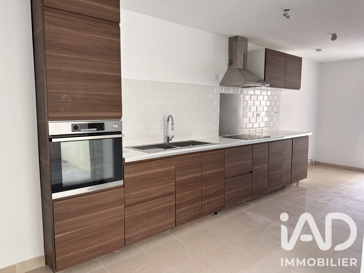 Appartement 3 pièces de 77 m² à Saint-Michel-sur-Orge (91240)