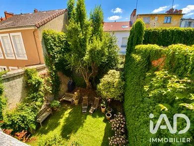 Townhouse in Vichy (03200)