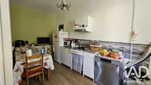 Apartment in Puiseaux (45390)