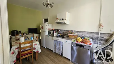 Apartment in Puiseaux (45390)