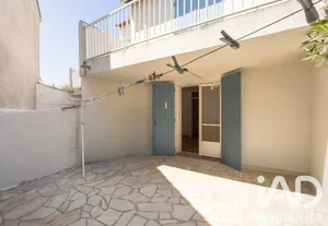 Apartment in Les Saintes-Maries-de-la-Mer (13460)